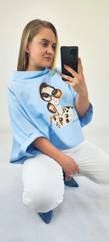 Sky Chic“ oversized palaidinė
